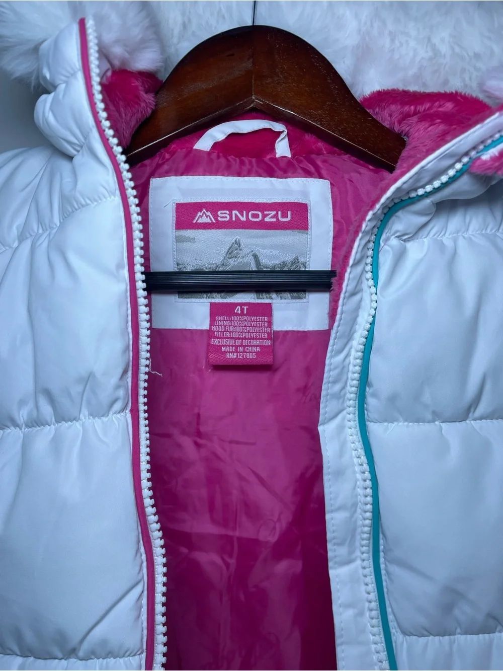Snozu Girls 4T White Puffer Winter Coat Faux Fur Hood Pink Lined